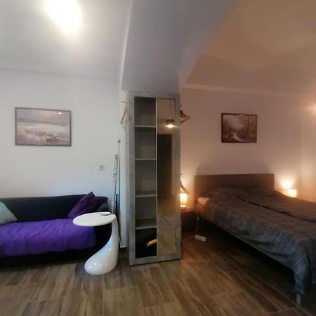 Zagreb 2 Botanical Garden Budget Apartment Ngoại thất bức ảnh