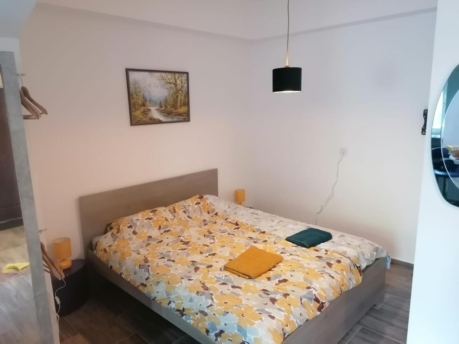 Zagreb 2 Botanical Garden Budget Apartment Ngoại thất bức ảnh