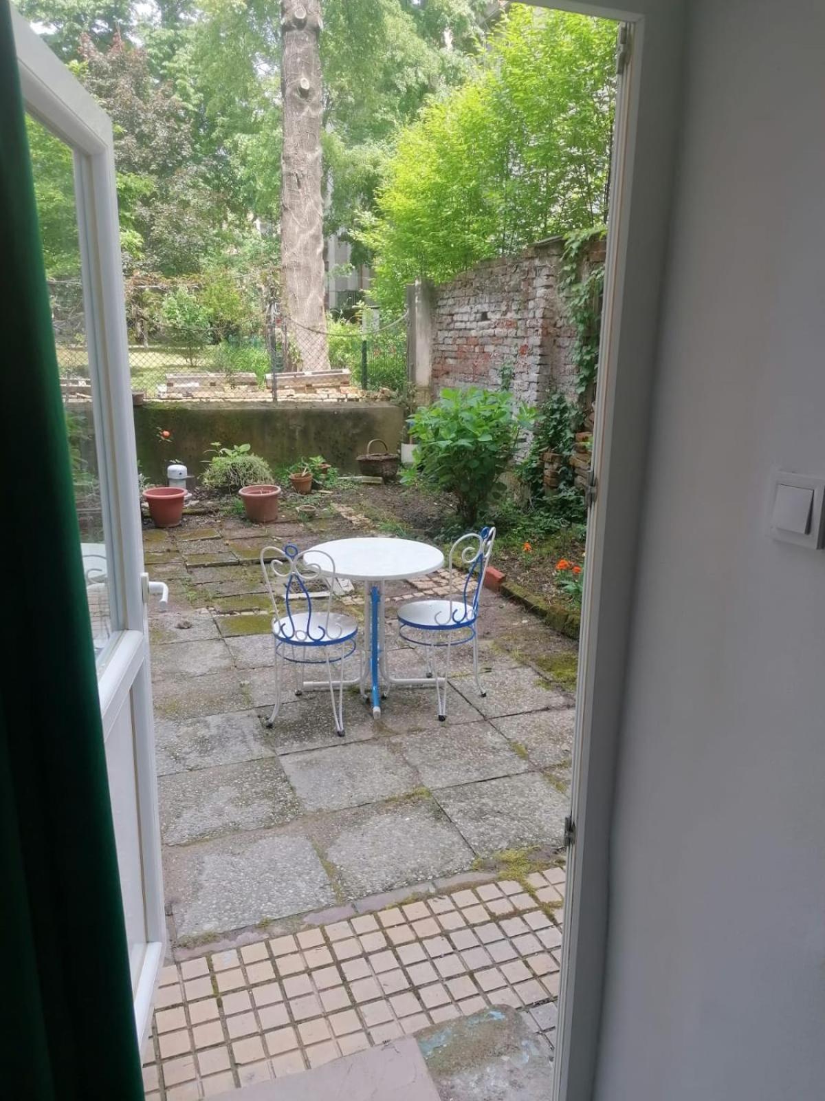 Zagreb 2 Botanical Garden Budget Apartment Ngoại thất bức ảnh